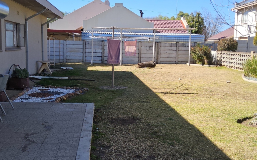 3 Bedroom Property for Sale in La Hoff North West